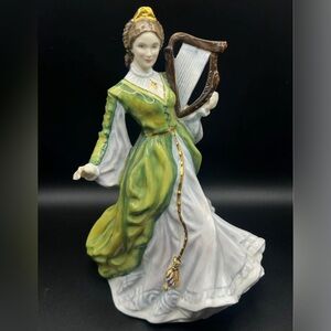 1994 Royal Doulton Ireland HN3628 Bone China Female Figurine Figure Collectible